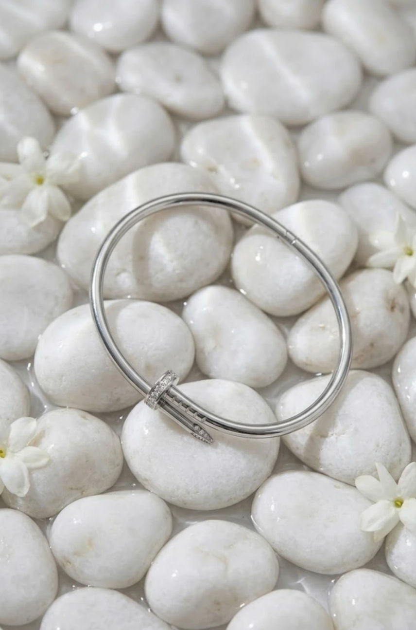 Bracelet clou