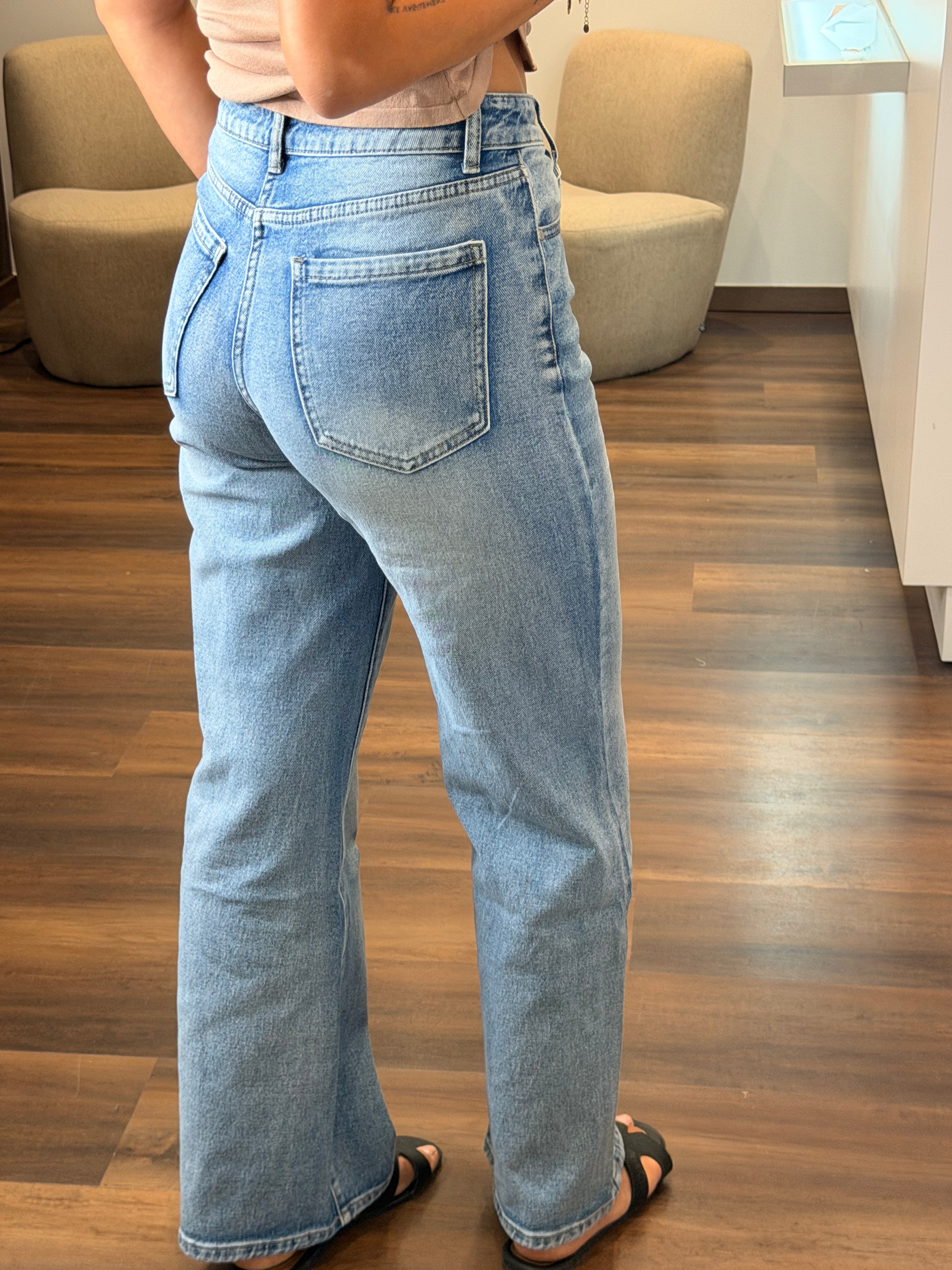 Jean "SELENA"