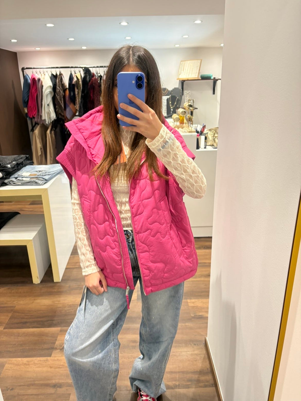 Cape "CAITLYN"