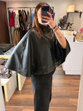 Cape "IZAE"