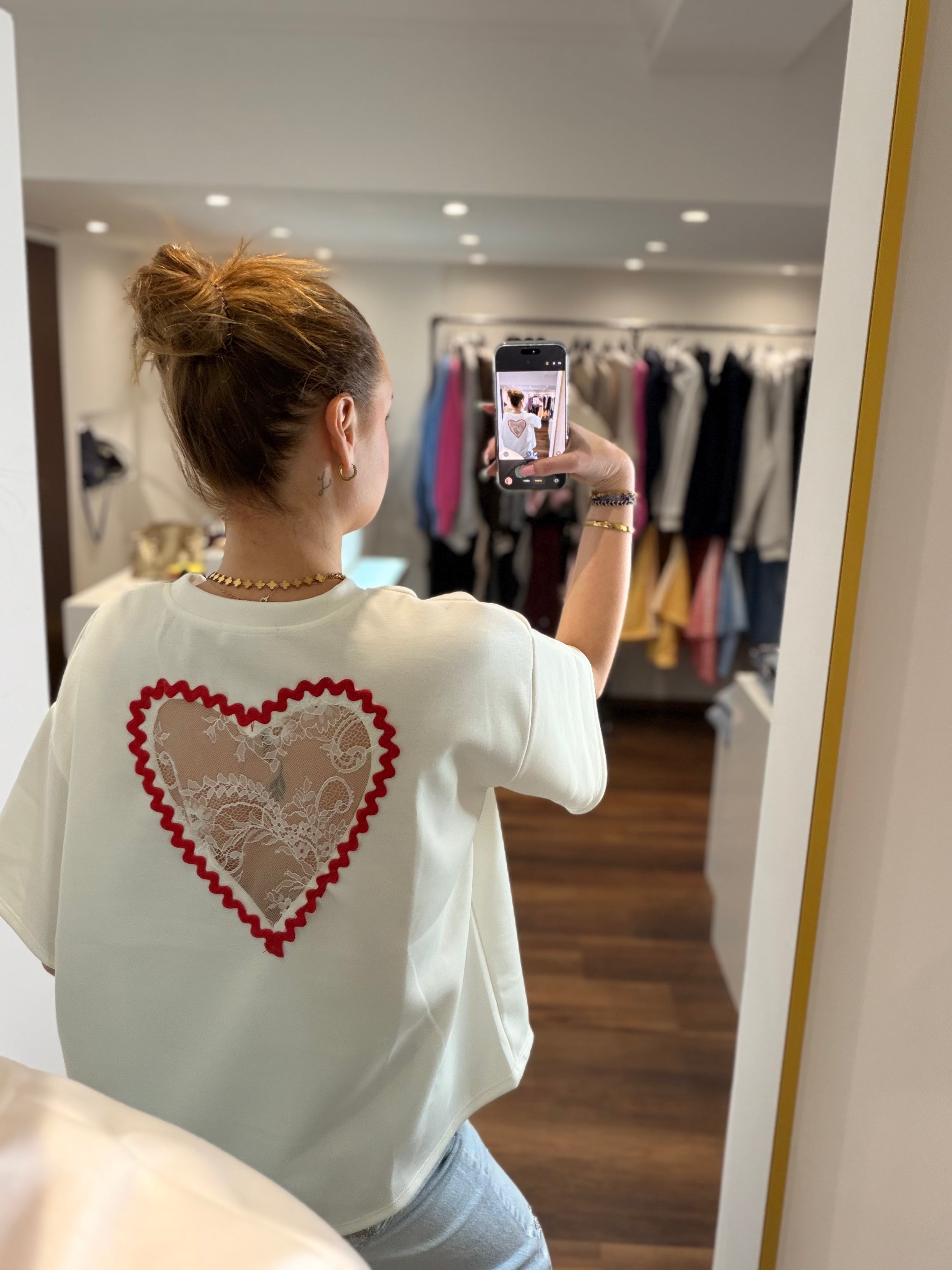 T-shirt coeur dentelle